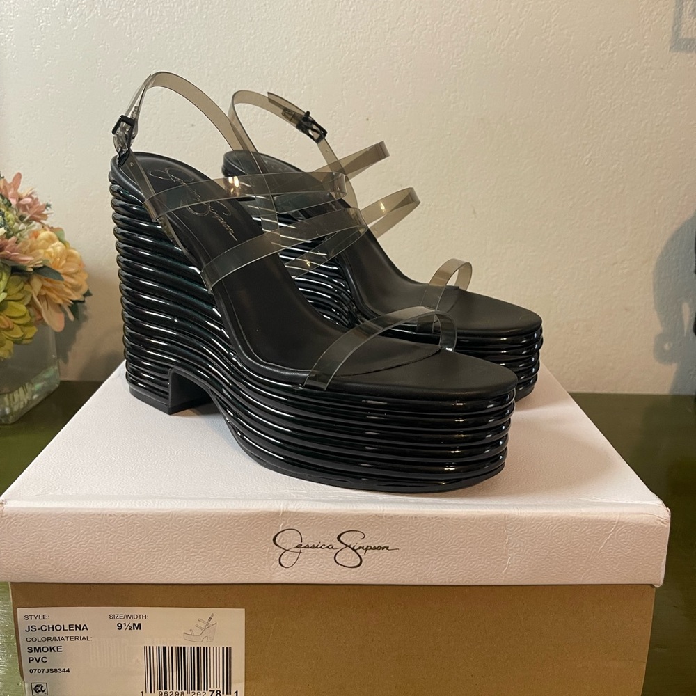 BNIB Jessica Simpson Cholena platform wedges